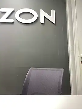 Sweet Lollypop online show from January 22, 2025, 4:33 pm