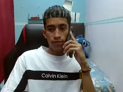 Snapshot of Angelstripboy chatting on March 9, 2026, 12:14 am Angelstripboy online show from March 9, 2026, 12:14 am