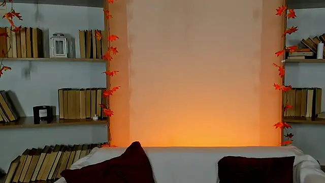 Phoenix Margo online show from October 6, 2025, 3:29 am