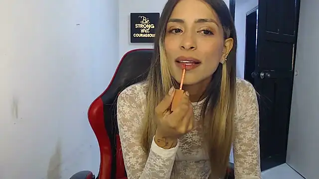 Snapshot of Liamiler01_ chatting on October 30, 2025, 12:58 pm Liamiler01 online show from October 30, 2025, 12:58 pm