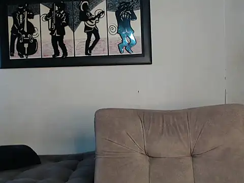 Snapshot of Liamiler01_ chatting on March 13, 2025, 12:13 pm Liamiler01 online show from March 13, 2025, 12:13 pm