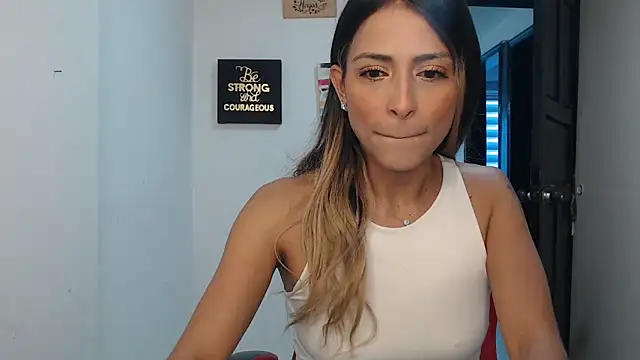 Snapshot of Liamiler01_ chatting on September 24, 2025, 12:11 pm Liamiler01 online show from September 24, 2025, 12:11 pm