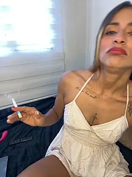 Snapshot of Liamiler01_ chatting on September 16, 2025, 12:17 pm Liamiler01 online show from September 16, 2025, 12:17 pm