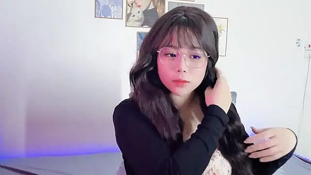 Snapshot of __Lyly__ chatting on January 17, 2026, 1:53 am Lyly online show from January 17, 2026, 1:53 am