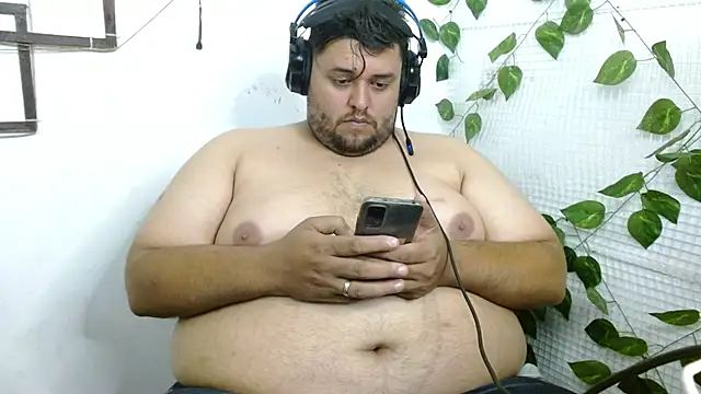 Snapshot of altairstudiosvip_ chatting on November 30, 2025, 3:35 pm altairstudiosvip online show from November 30, 2025, 3:35 pm