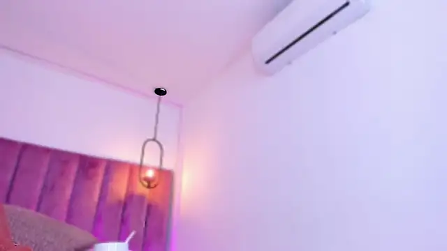 babepolly online show from April 8, 2026, 10:28 am