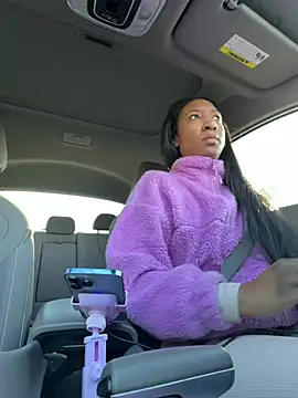 Snapshot of Iceblanca chatting on March 24, 2026, 12:27 pm Iceblanca online show from March 24, 2026, 12:27 pm