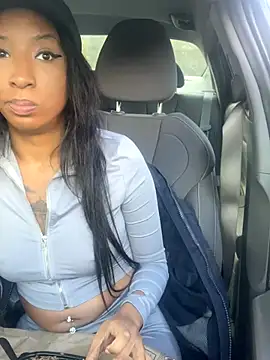 Snapshot of Iceblanca chatting on October 26, 2025, 7:36 pm Iceblanca online show from October 26, 2025, 7:36 pm