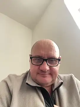 vanjbi45 online show from February 21, 2025, 8:51 am