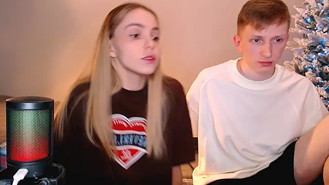 juliaanddima online show from January 10, 2026, 9:54 pm