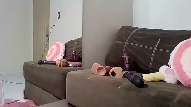 Snapshot of Meganlola chatting on March 16, 2025, 1:17 am Meganlola online show from March 16, 2025, 1:17 am