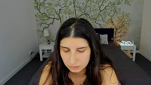 Linda EX online show from March 20, 2025, 10:32 am