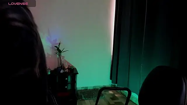 shantalc3rezo online show from February 2, 2026, 7:46 pm