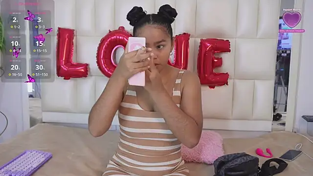 Anais aradia online show from February 12, 2026, 6:57 am