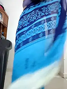 Snapshot of _surbhi_ chatting on October 2, 2025, 4:49 am surbhi online show from October 2, 2025, 4:49 am