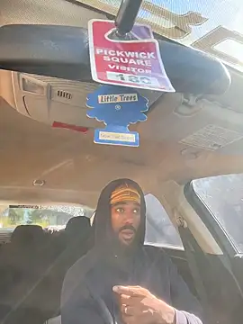 Snapshot of fulsome_change223 chatting on October 16, 2025, 5:32 pm fulsome change223 online show from October 16, 2025, 5:32 pm