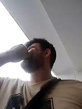 Snapshot of Maxi_TheBigDaddy chatting on July 4, 2026, 12:53 pm Maxi TheBigDaddy online show from July 4, 2026, 12:53 pm