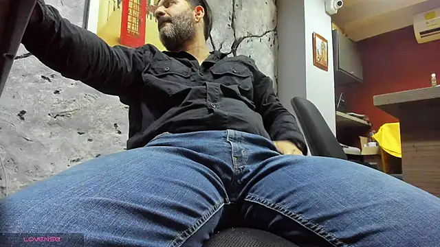 Snapshot of Maxi_TheBigDaddy chatting on January 14, 2026, 7:39 pm Maxi TheBigDaddy online show from January 14, 2026, 7:39 pm