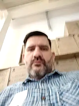 Snapshot of Maxi_TheBigDaddy chatting on February 13, 2026, 1:55 pm Maxi TheBigDaddy online show from February 13, 2026, 1:55 pm