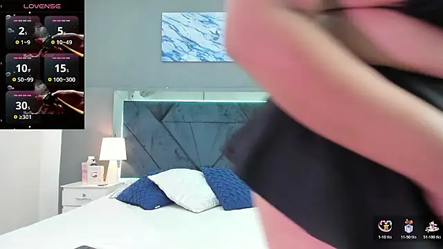 Lauralove 69 online show from March 16, 2026, 8:22 pm