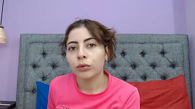 Snapshot of LilaSuni chatting on December 16, 2024, 2:16 pm LilaSuni online show from December 16, 2024, 2:16 pm