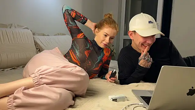 Snapshot of Jaquesxxx chatting on December 3, 2025, 10:20 pm Jaquesxxx online show from December 3, 2025, 10:20 pm