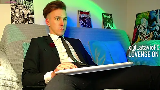 Midnighter  online show from April 12, 2026, 2:26 am