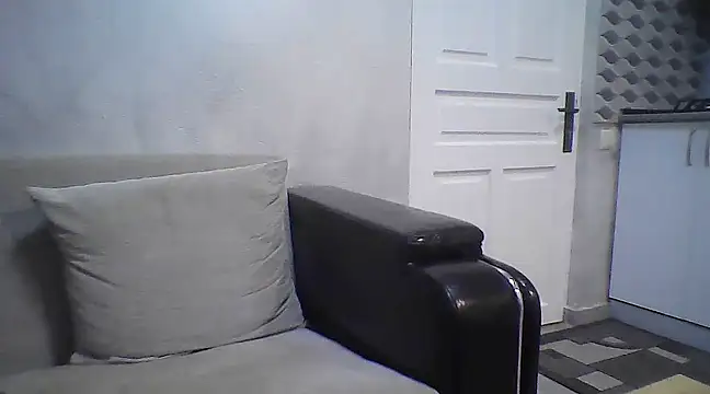 WildScorpio86 online show from March 21, 2025, 2:51 pm