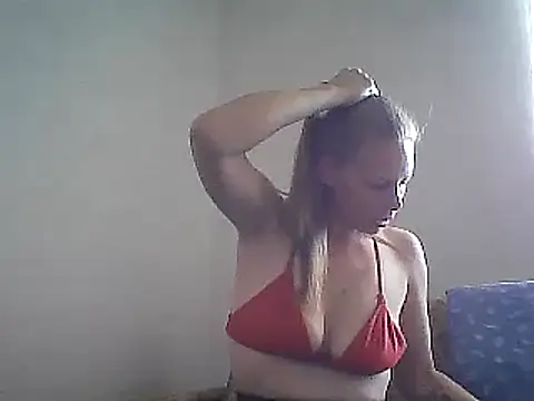 Snapshot of WildScorpio86 chatting on November 13, 2025, 5:55 am WildScorpio86 online show from November 13, 2025, 5:55 am