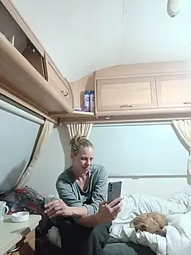 Snapshot of WildScorpio86 chatting on February 15, 2026, 7:35 pm WildScorpio86 online show from February 15, 2026, 7:35 pm