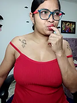 Snapshot of chalohott chatting on January 10, 2026, 9:59 am chalohott online show from January 10, 2026, 9:59 am