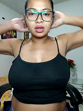 Snapshot of chalohott chatting on May 13, 2026, 11:06 am chalohott online show from May 13, 2026, 11:06 am