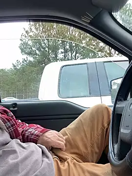 Snapshot of Themechanic420 chatting on January 28, 2025, 9:19 pm Themechanic420 online show from January 28, 2025, 9:19 pm