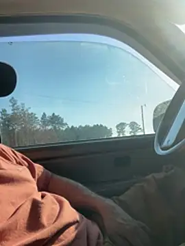 Snapshot of Themechanic420 chatting on February 13, 2026, 9:26 pm Themechanic420 online show from February 13, 2026, 9:26 pm