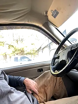 Snapshot of Themechanic420 chatting on November 13, 2025, 7:07 pm Themechanic420 online show from November 13, 2025, 7:07 pm