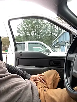 Snapshot of Themechanic420 chatting on February 4, 2025, 3:26 pm Themechanic420 online show from February 4, 2025, 3:26 pm