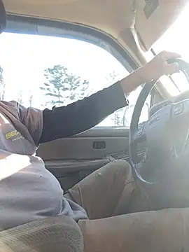 Snapshot of Themechanic420 chatting on February 9, 2026, 9:35 pm Themechanic420 online show from February 9, 2026, 9:35 pm