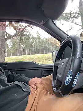 Snapshot of Themechanic420 chatting on March 20, 2025, 12:54 pm Themechanic420 online show from March 20, 2025, 12:54 pm