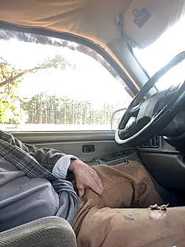 Snapshot of Themechanic420 chatting on October 28, 2025, 2:38 pm Themechanic420 online show from October 28, 2025, 2:38 pm