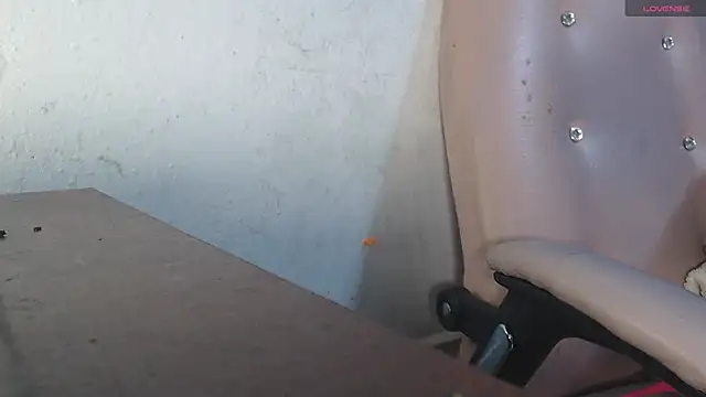 Snapshot of toxxxic_cams chatting on November 10, 2025, 4:50 am toxxxic cams online show from November 10, 2025, 4:50 am