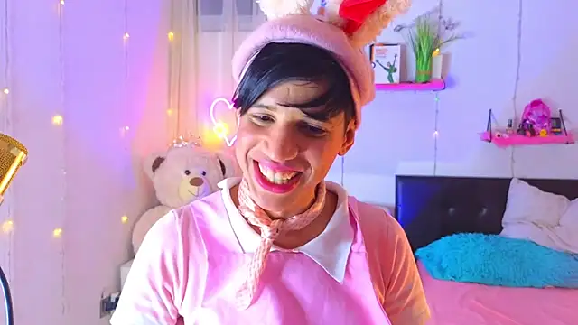 Ariel Femboy  online show from October 24, 2025, 3:49 am