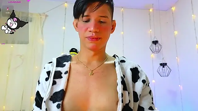 Ariel Femboy  online show from March 9, 2025, 2:50 am