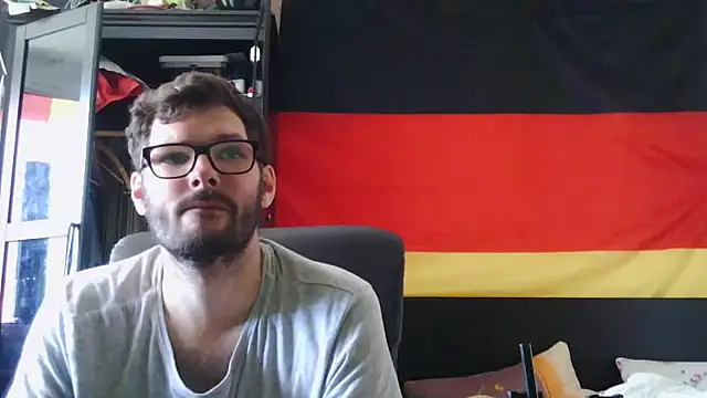Snapshot of Die-geile-Sau chatting on June 27, 2026, 11:16 am Die-geile-Sau online show from June 27, 2026, 11:16 am