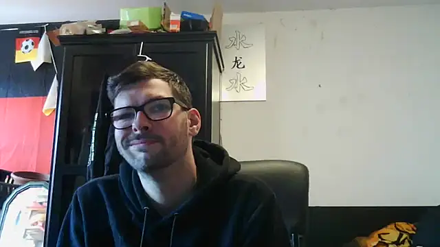 Snapshot of Die-geile-Sau chatting on May 20, 2026, 12:24 pm Die-geile-Sau online show from May 20, 2026, 12:24 pm