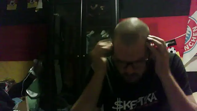 Snapshot of Die-geile-Sau chatting on September 23, 2025, 7:54 pm Die-geile-Sau online show from September 23, 2025, 7:54 pm