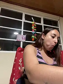 Vaiolet a online show from December 12, 2024, 12:48 am