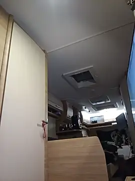 Snapshot of Ebinator666 chatting on December 3, 2025, 4:06 pm Ebinator666 online show from December 3, 2025, 4:06 pm