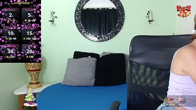 Sofia Franco  online show from December 16, 2025, 12:20 pm