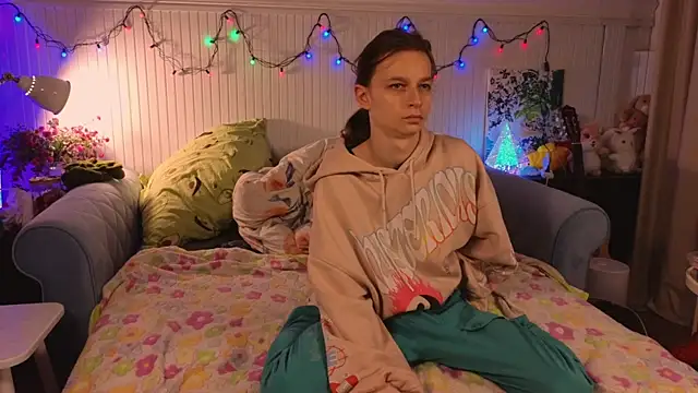 Frank Fraer online show from November 14, 2025, 6:44 pm