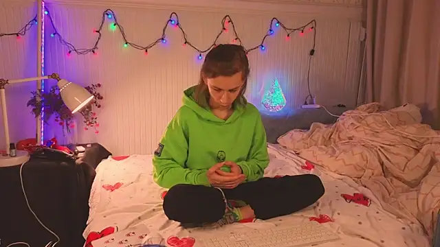 Frank Fraer online show from December 14, 2025, 5:40 pm